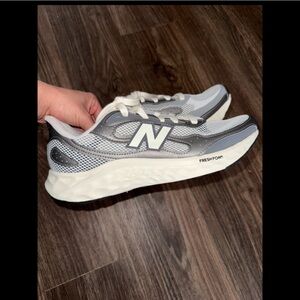 New Balance Women's Fresh Foam Arishi v4 Tiralux Running Shoe